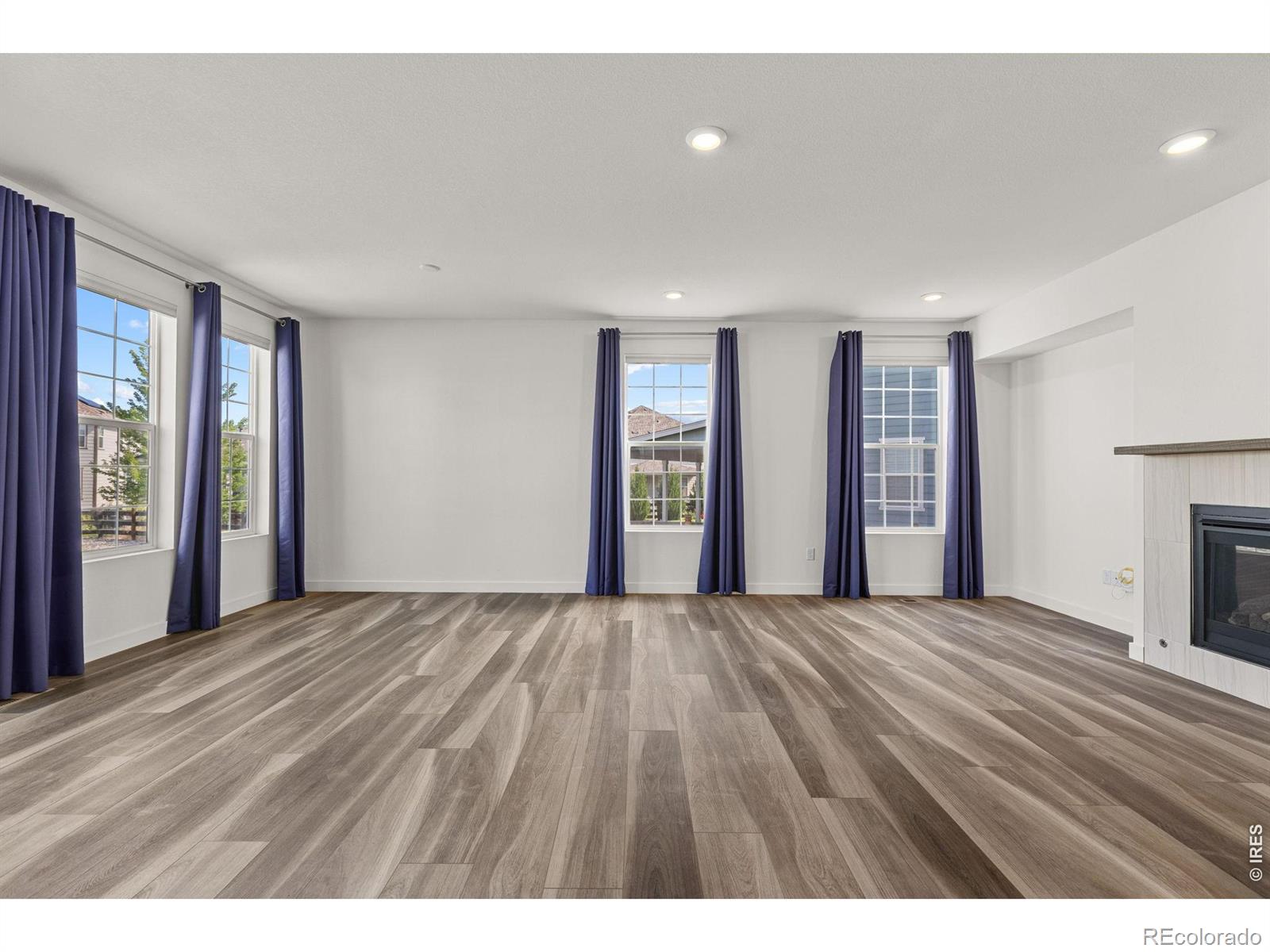 MLS Image #6 for 4532  heatherhill court,longmont, Colorado