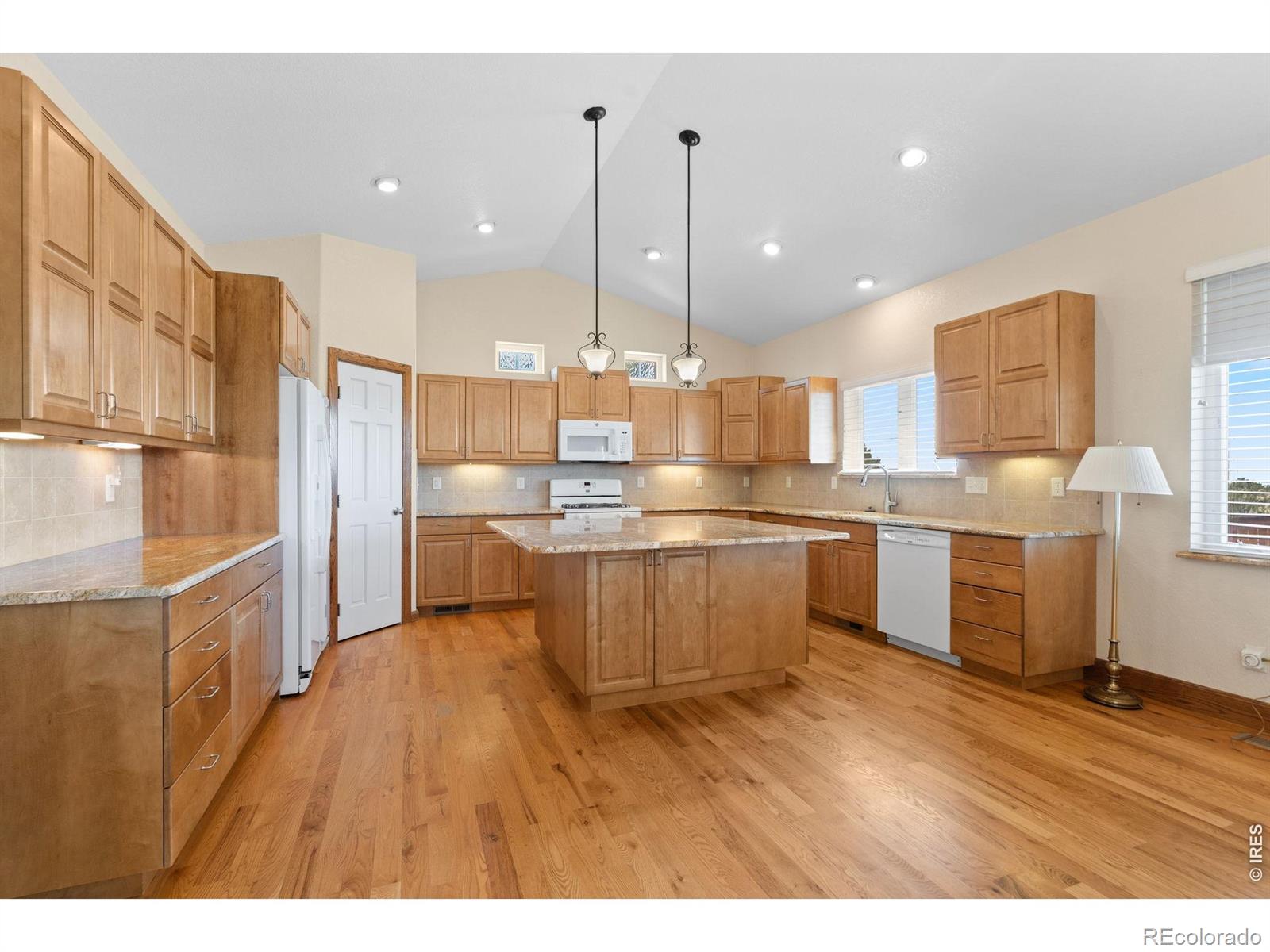 MLS Image #12 for 6045  county road 100 ,wellington, Colorado