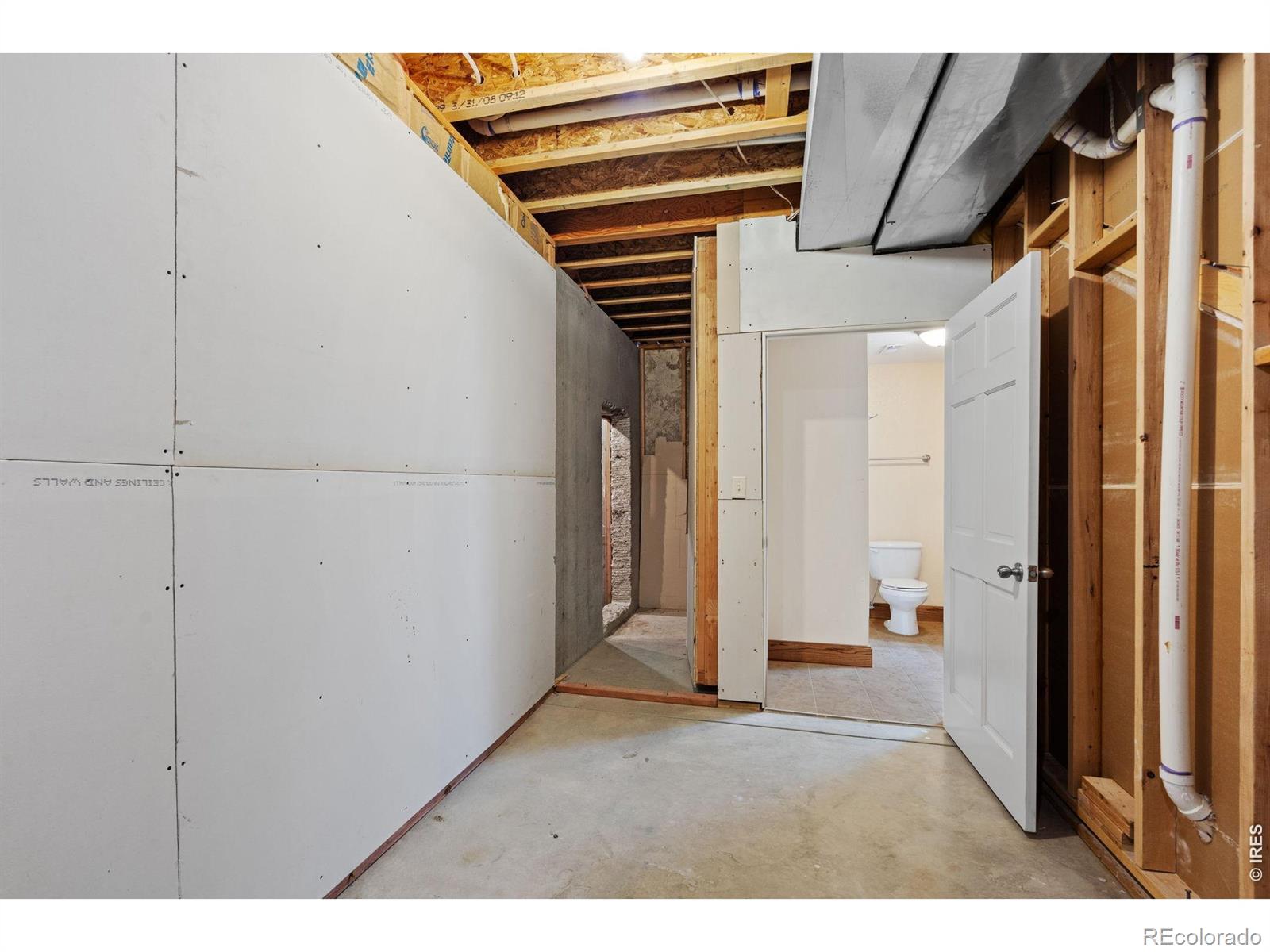 MLS Image #24 for 6045  county road 100 ,wellington, Colorado