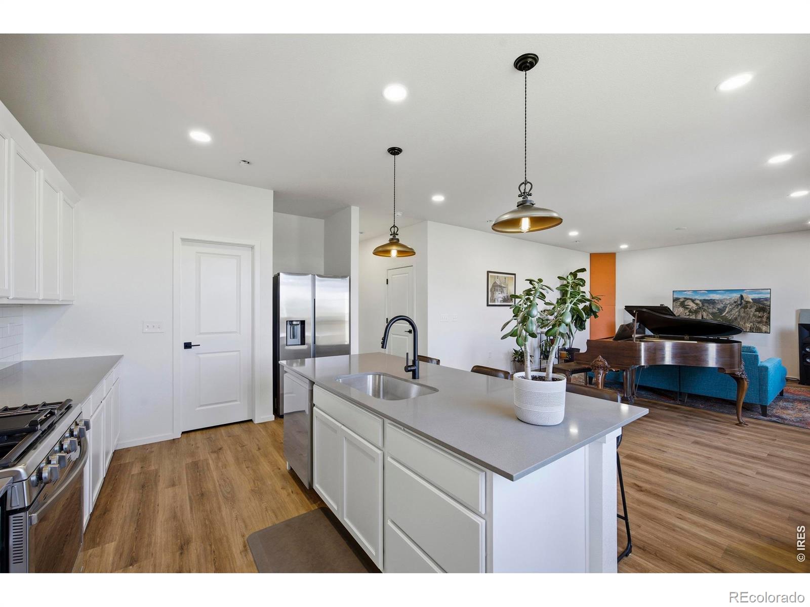 MLS Image #12 for 683  piedmontese street,johnstown, Colorado