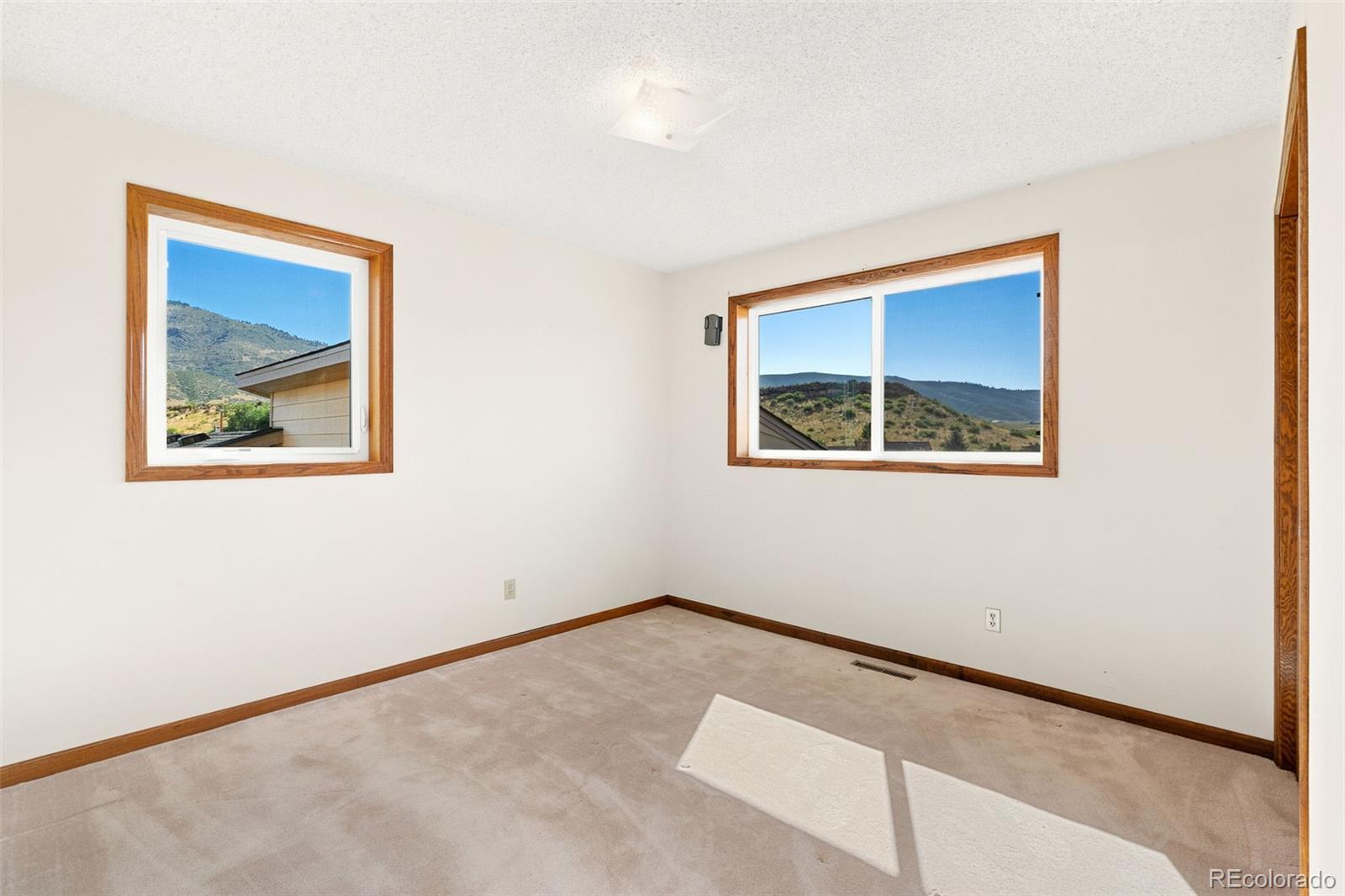 MLS Image #37 for 8060  firethorn drive,loveland, Colorado
