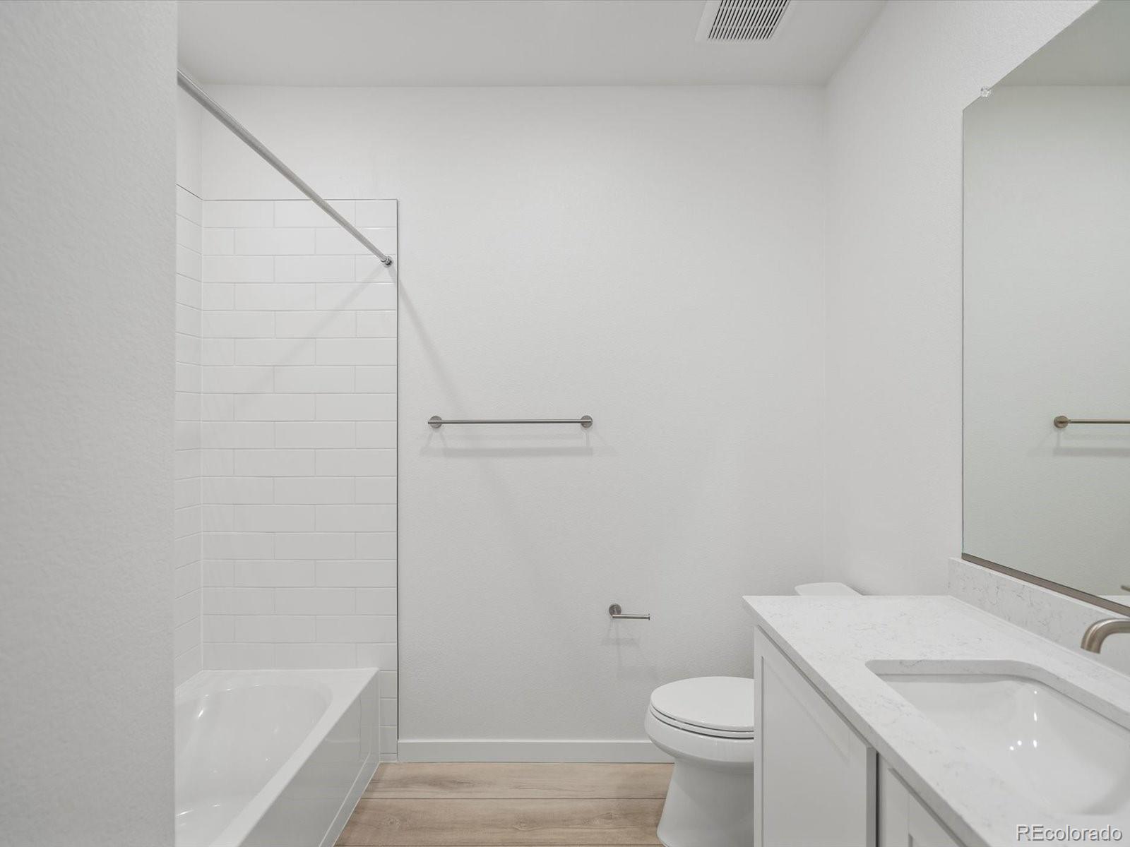 MLS Image #21 for 6153 n ceylon street,denver, Colorado