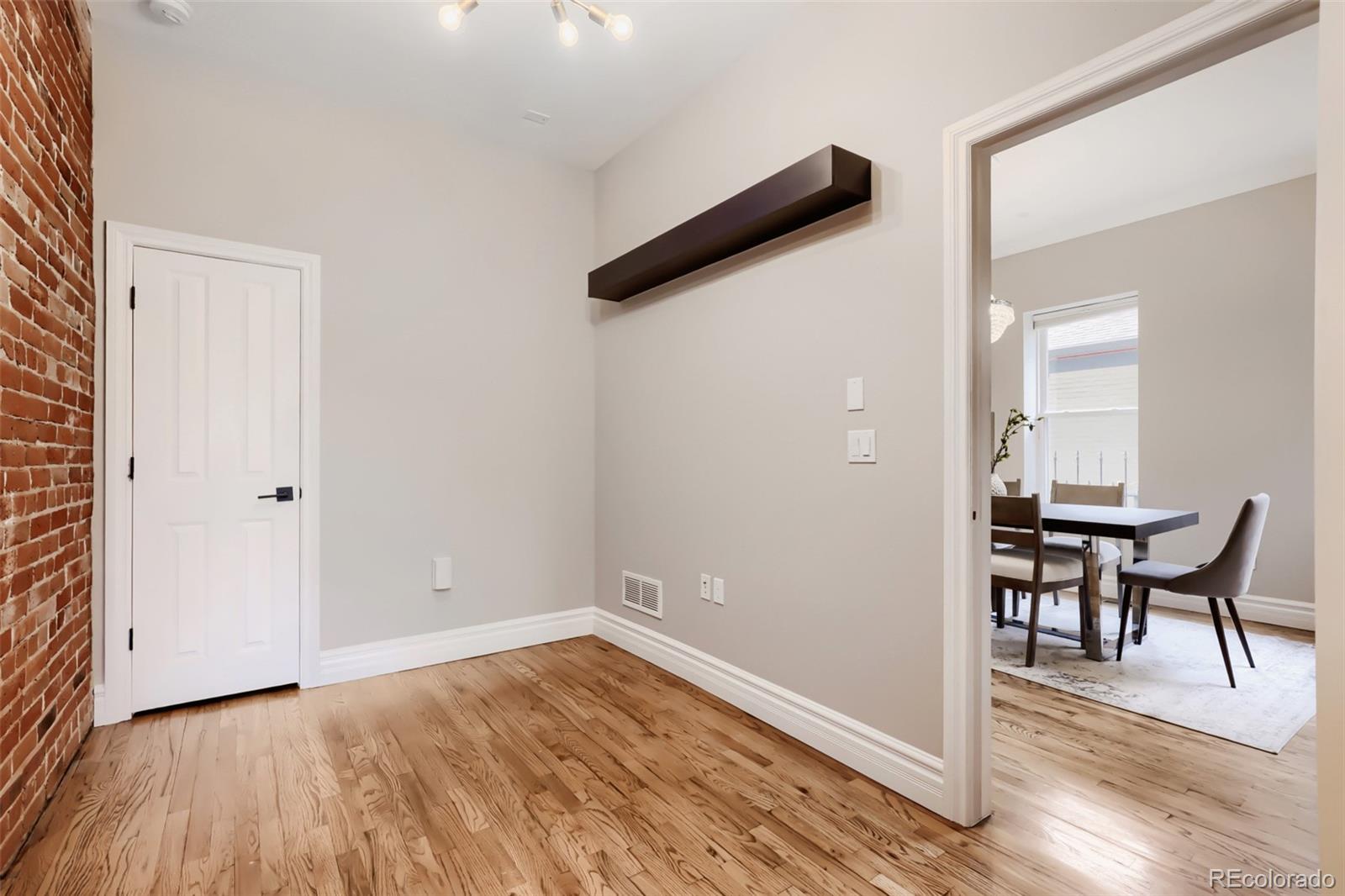 MLS Image #18 for 3137  stout street,denver, Colorado