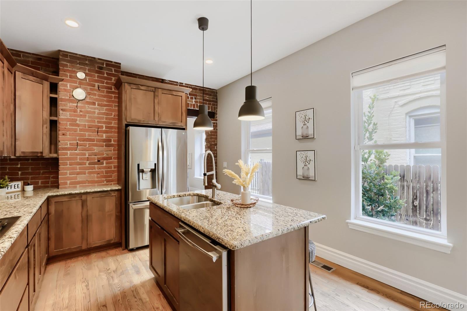MLS Image #9 for 3137  stout street,denver, Colorado