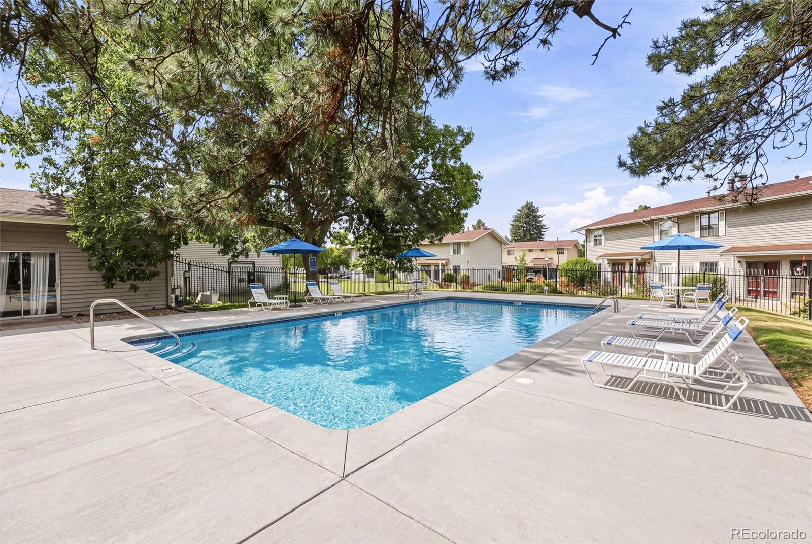 MLS Image #29 for 1935 s peoria street,aurora, Colorado