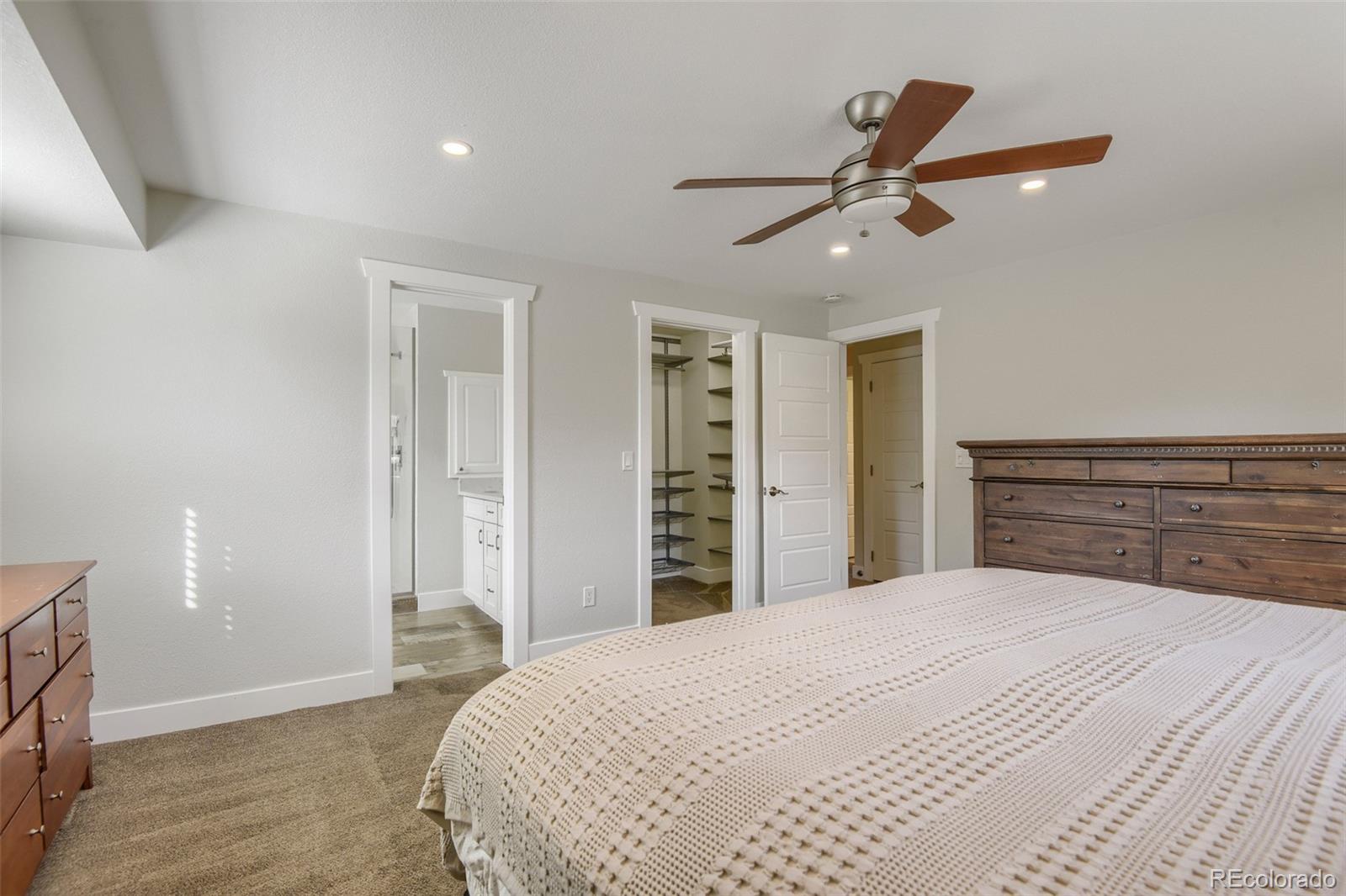 MLS Image #18 for 6484 s newport court,centennial, Colorado