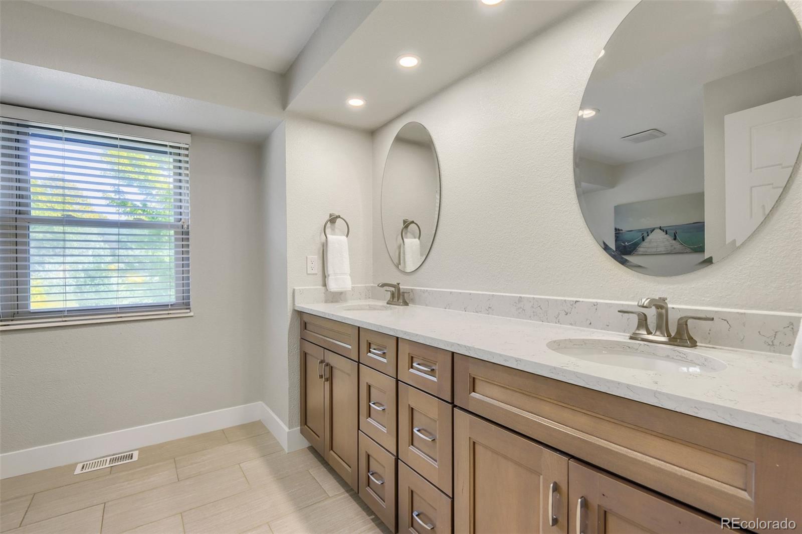 MLS Image #26 for 6484 s newport court,centennial, Colorado