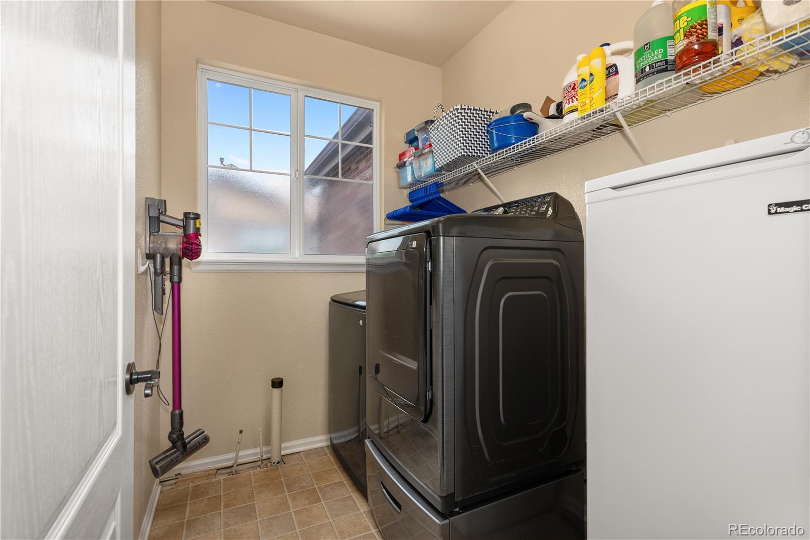 MLS Image #14 for 21235 e eastman avenue,aurora, Colorado