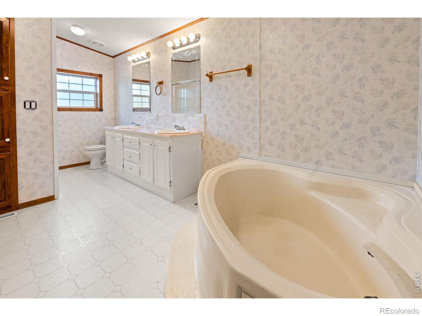 MLS Image #26 for 1142  caroline court,loveland, Colorado