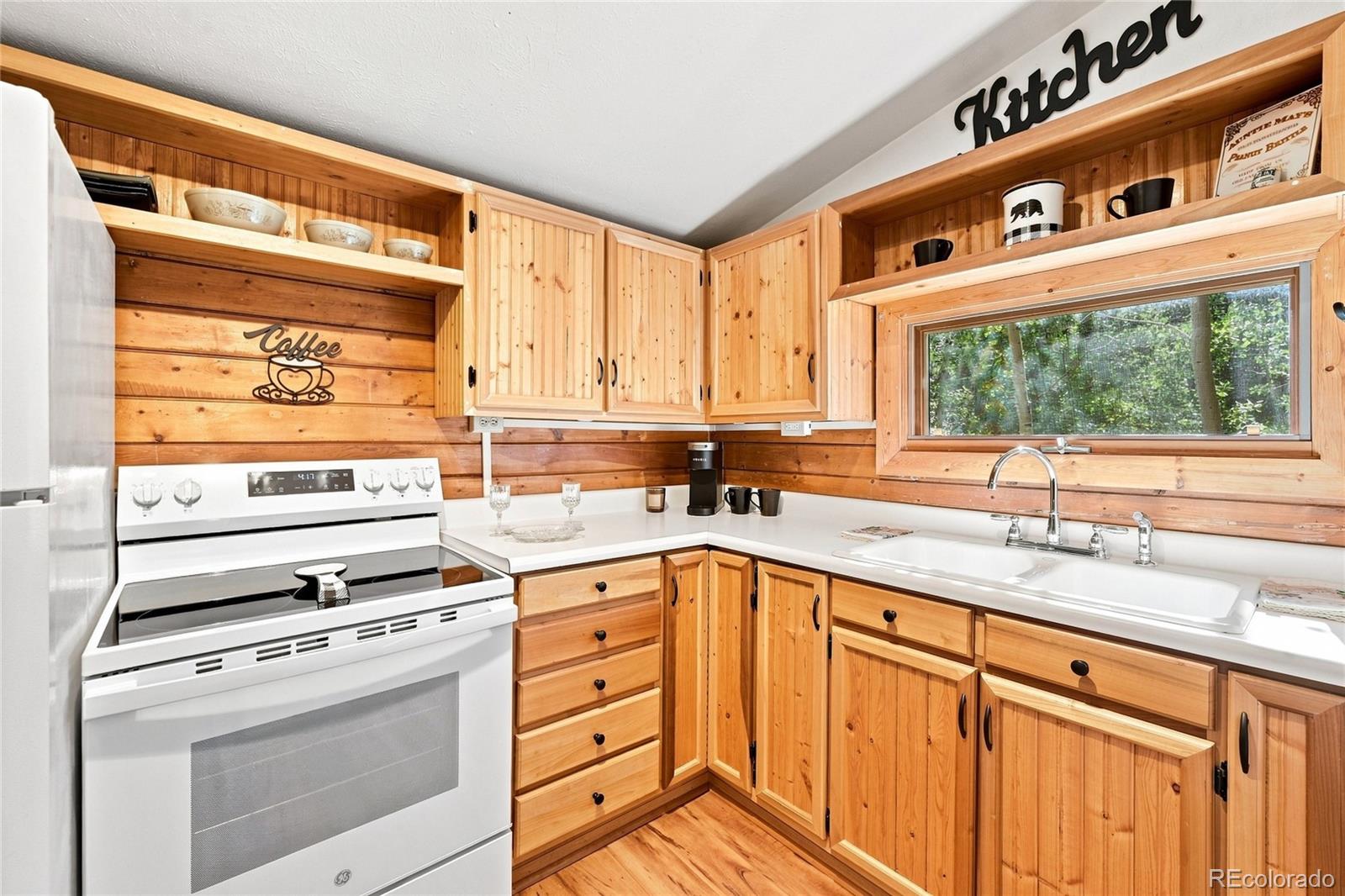 MLS Image #6 for 464  long trail road,black hawk, Colorado