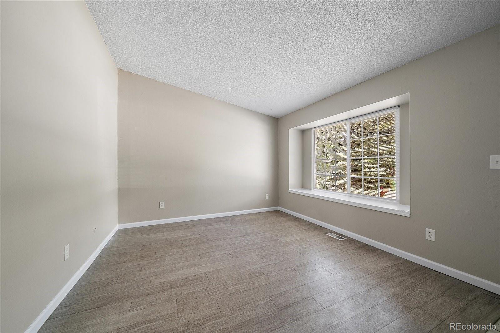 MLS Image #3 for 18757 e hawaii drive,aurora, Colorado