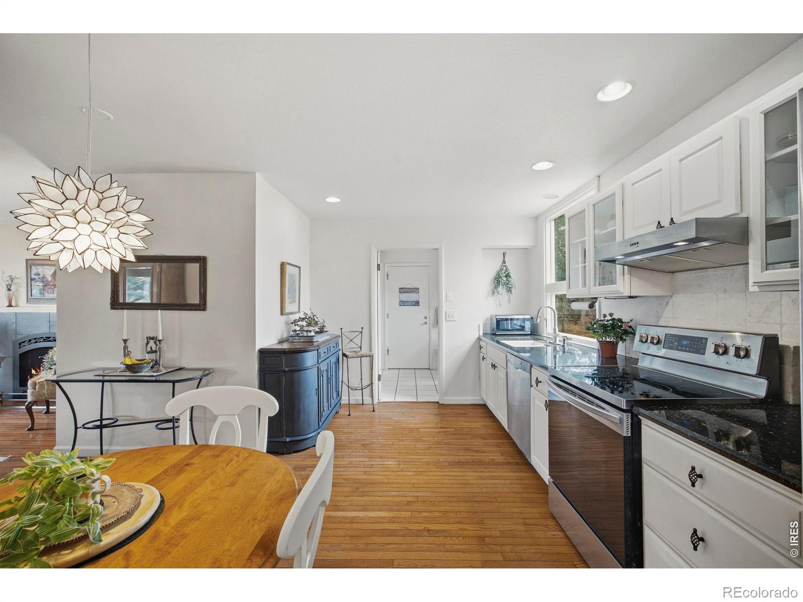 MLS Image #13 for 622  boulder circle,fort collins, Colorado