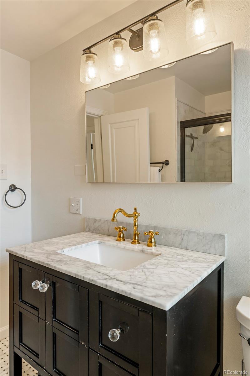 MLS Image #14 for 620  leyden street,denver, Colorado