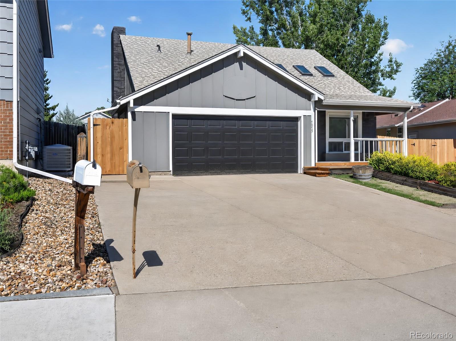MLS Image #1 for 7975  dudley court,arvada, Colorado