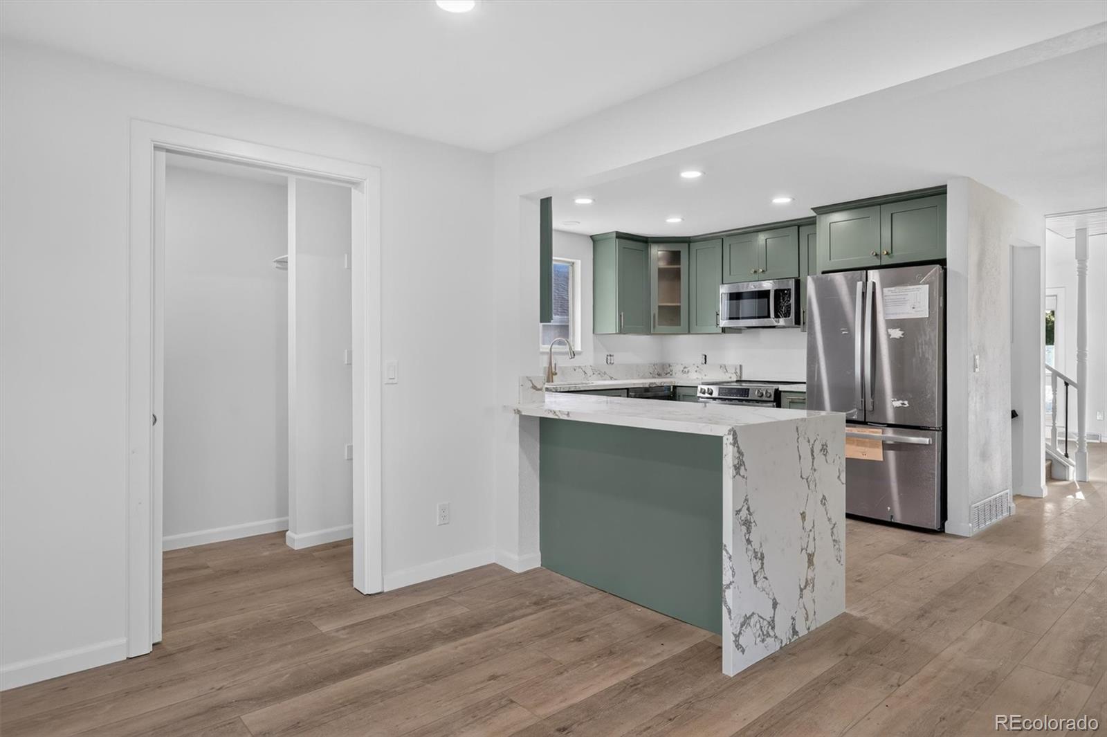 MLS Image #10 for 7975  dudley court,arvada, Colorado