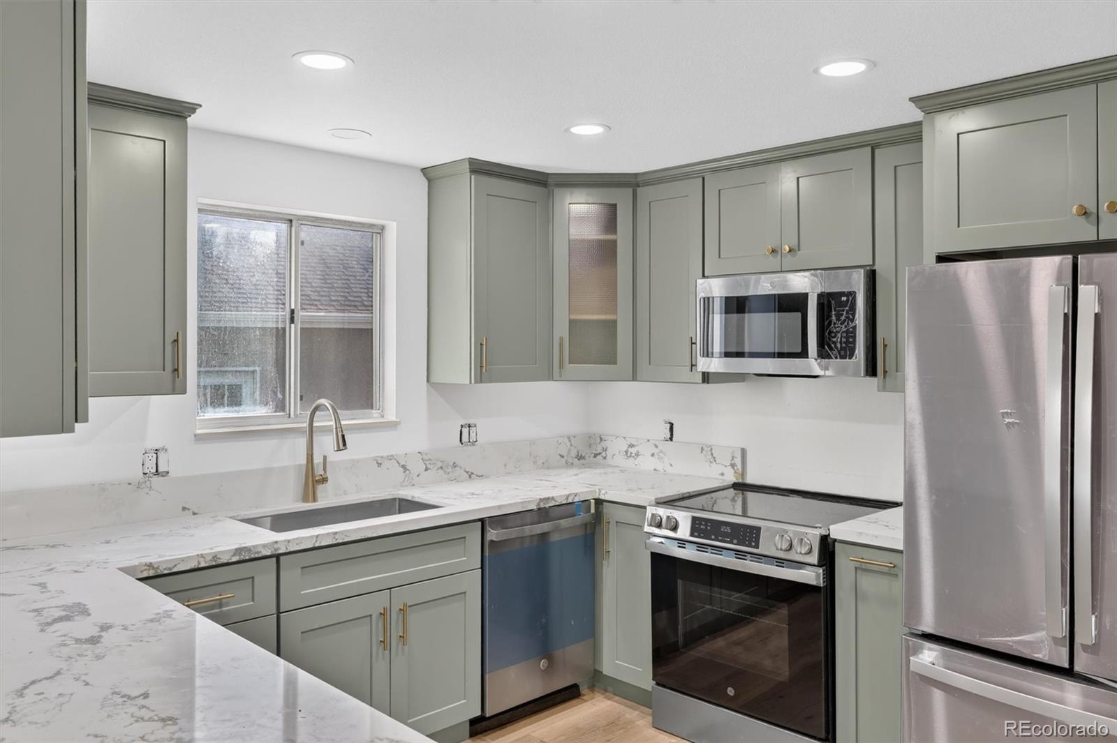 MLS Image #6 for 7975  dudley court,arvada, Colorado