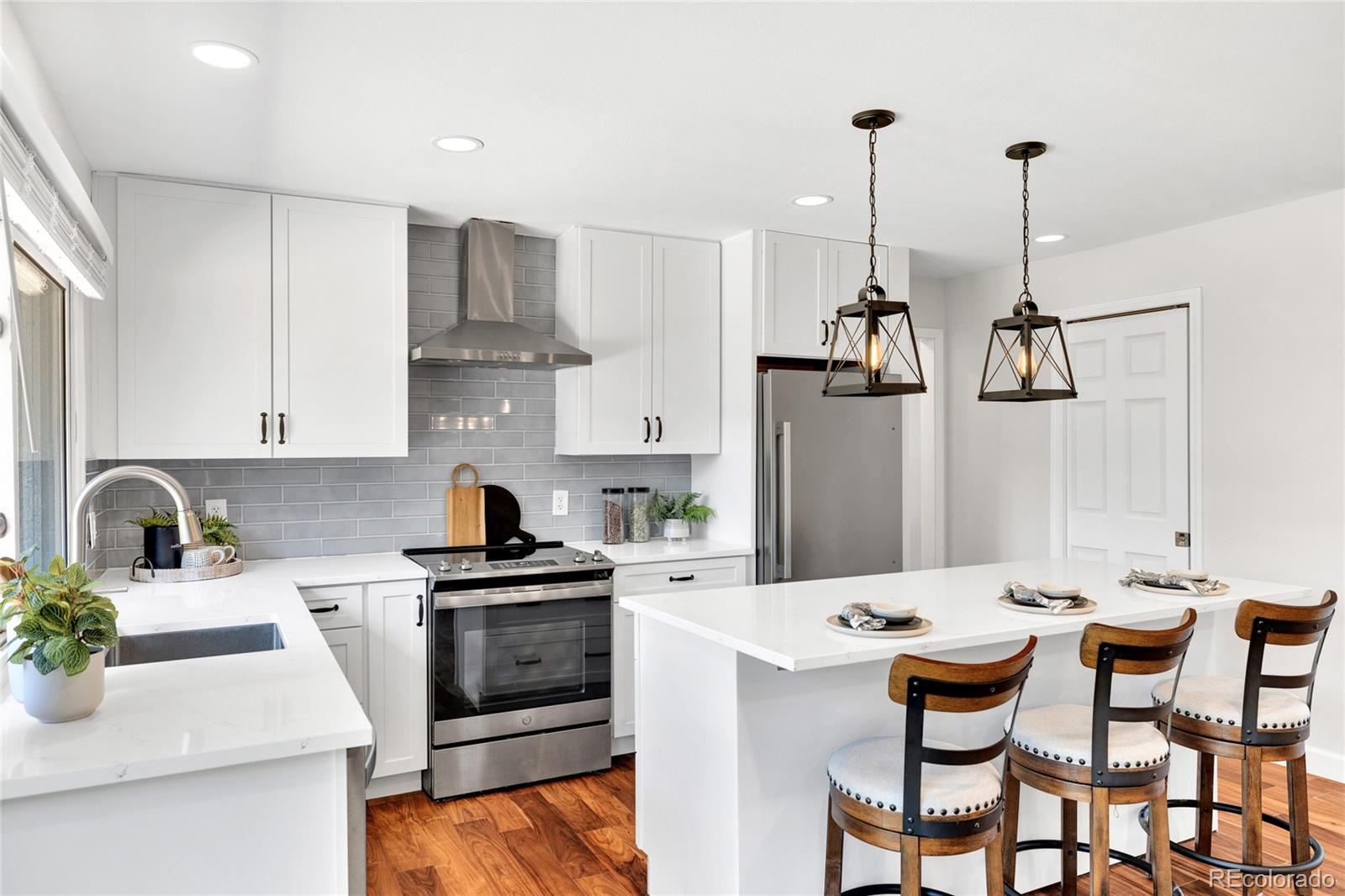 MLS Image #12 for 11465 e amherst circle,aurora, Colorado