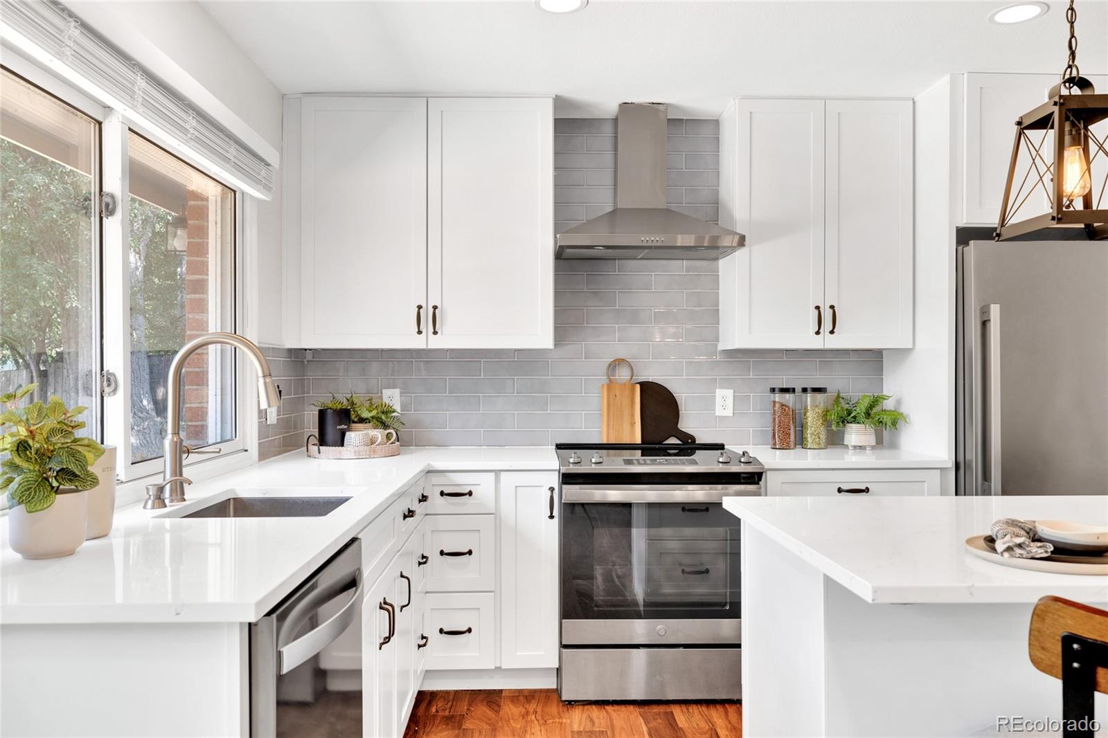 MLS Image #17 for 11465 e amherst circle,aurora, Colorado