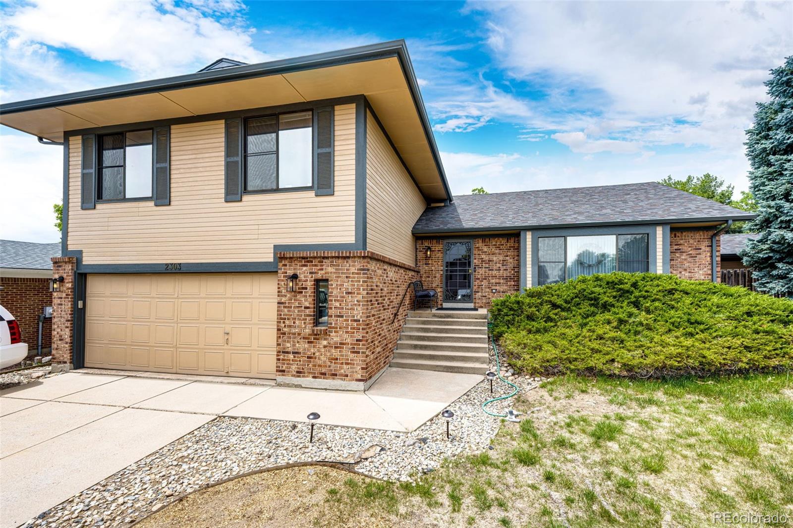 MLS Image #2 for 2303 s eldridge court,denver, Colorado