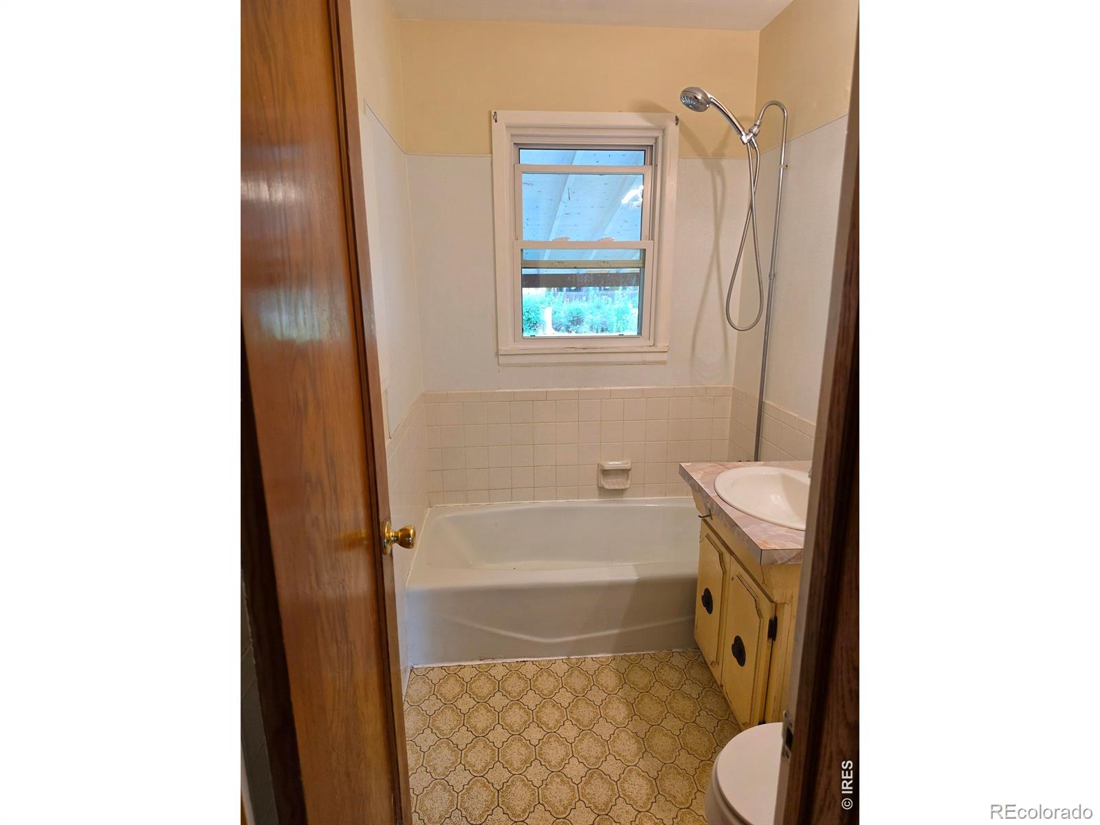 MLS Image #10 for 3346 s marion street,englewood, Colorado