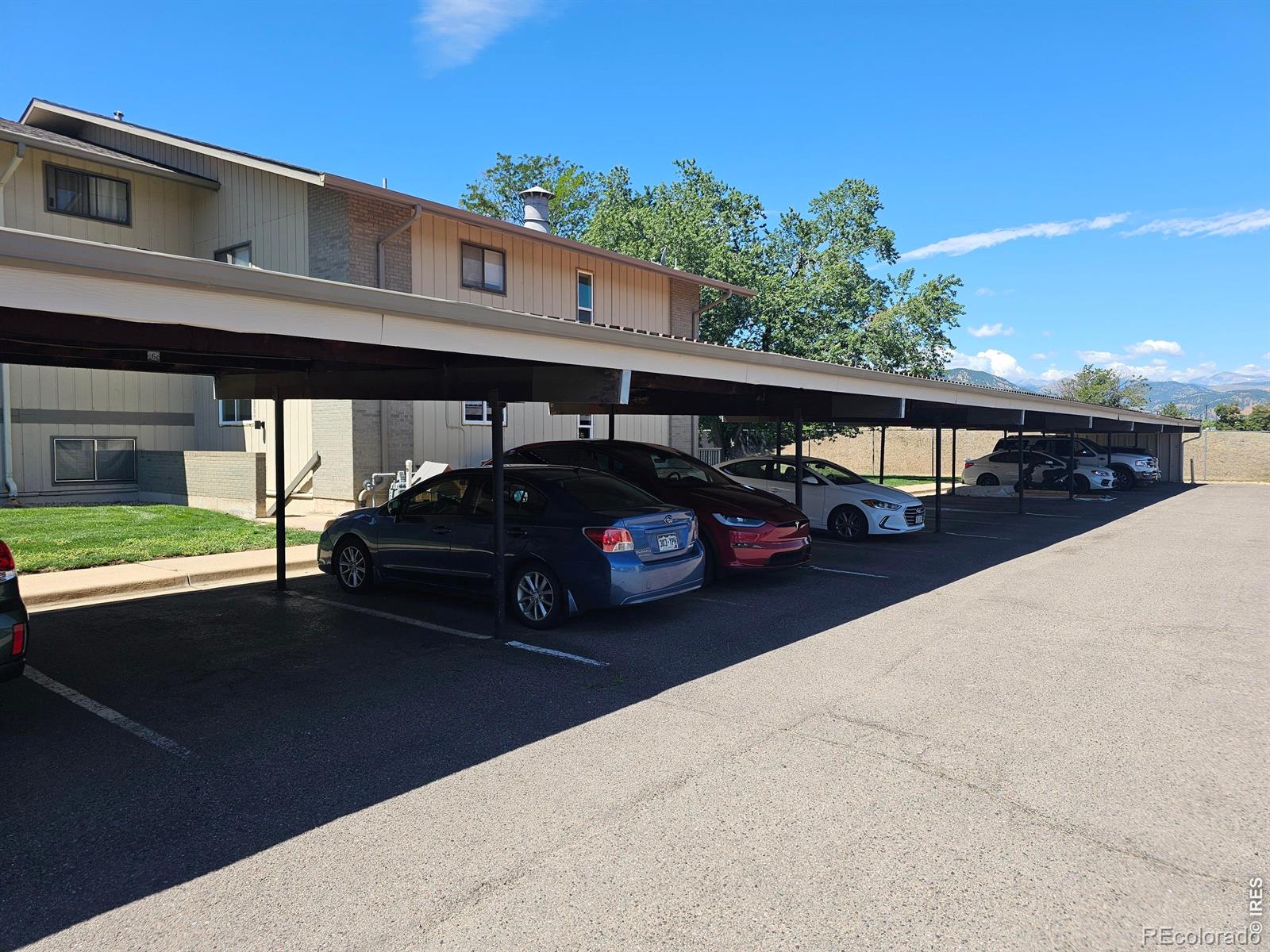 MLS Image #2 for 625  manhattan place,boulder, Colorado