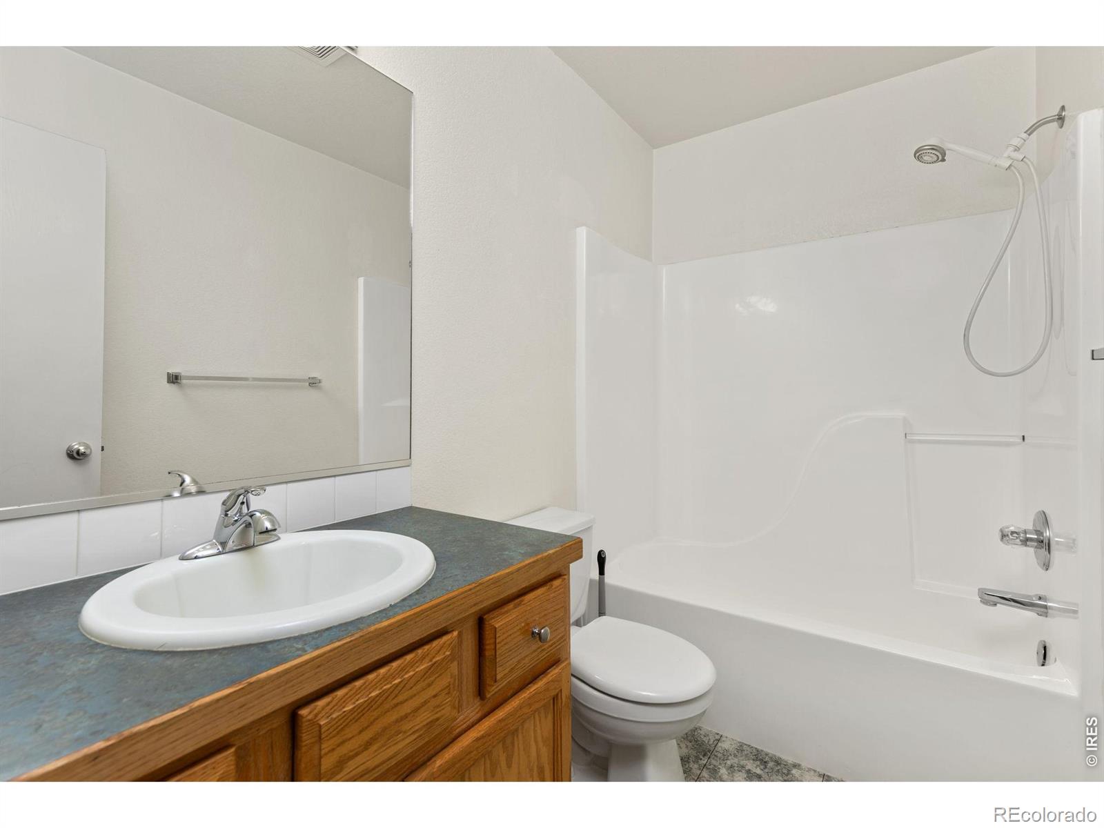 MLS Image #14 for 3703  partridge court,evans, Colorado
