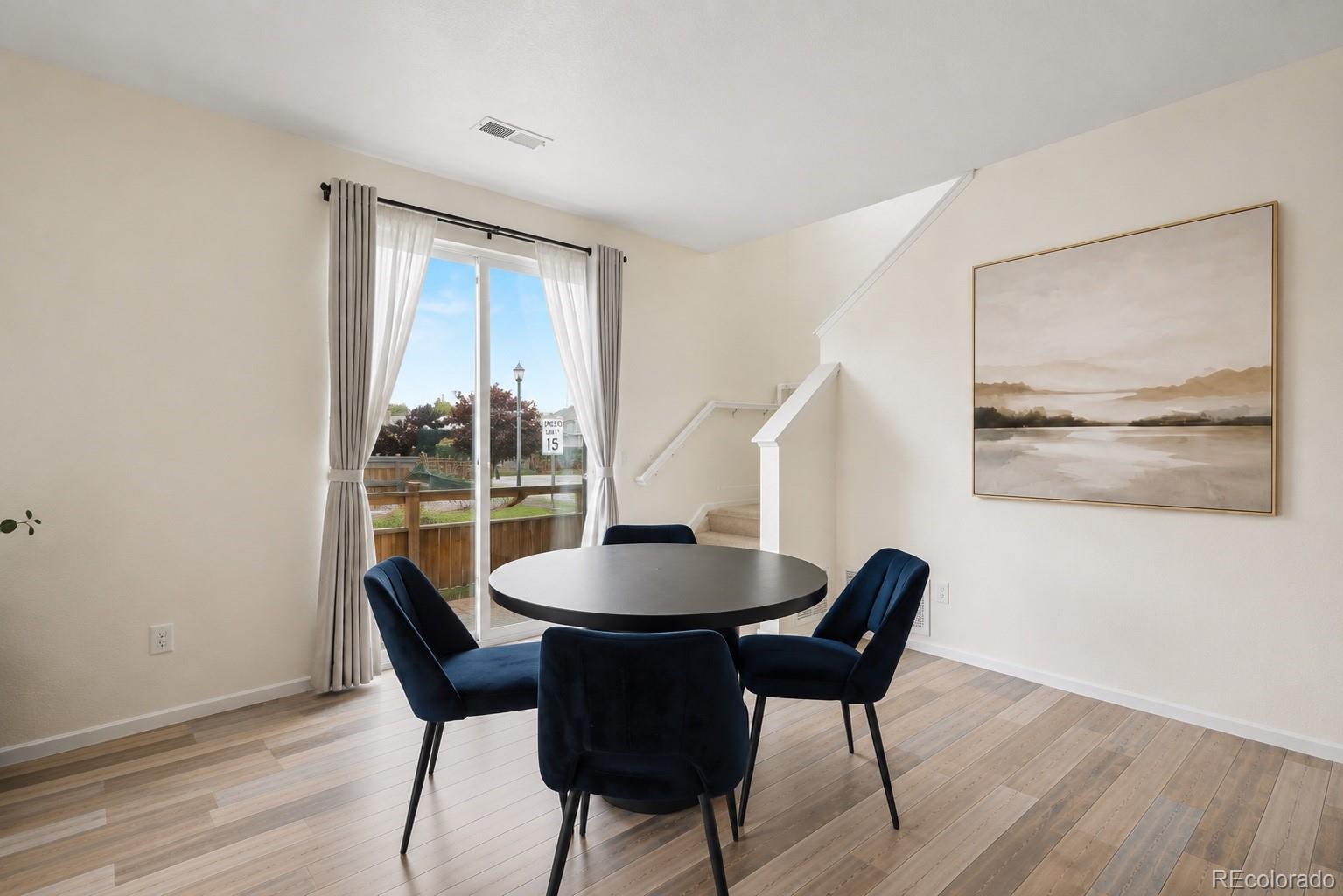 MLS Image #4 for 4386 s nepal street,centennial, Colorado