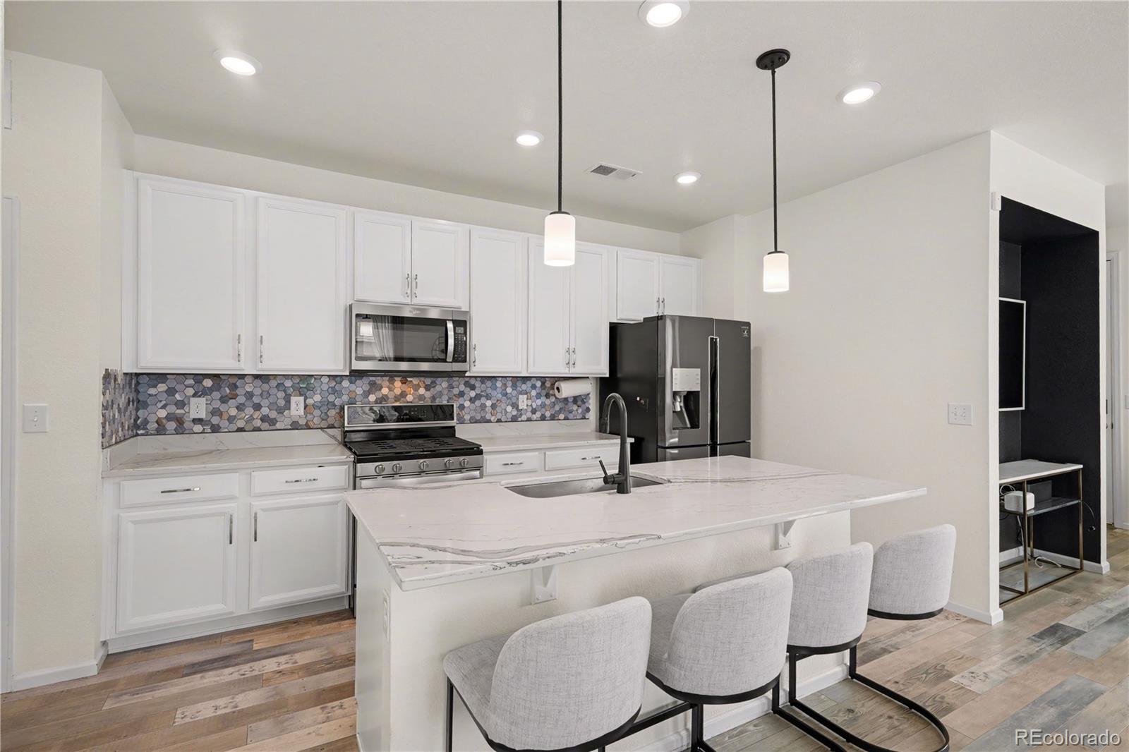 MLS Image #6 for 4386 s nepal street,centennial, Colorado