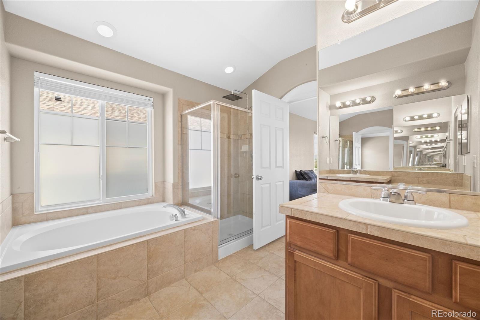 MLS Image #15 for 24025 e wagon trail avenue,aurora, Colorado