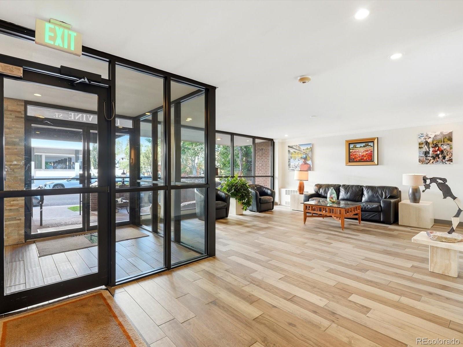 MLS Image #3 for 1200  vine street 5e,denver, Colorado