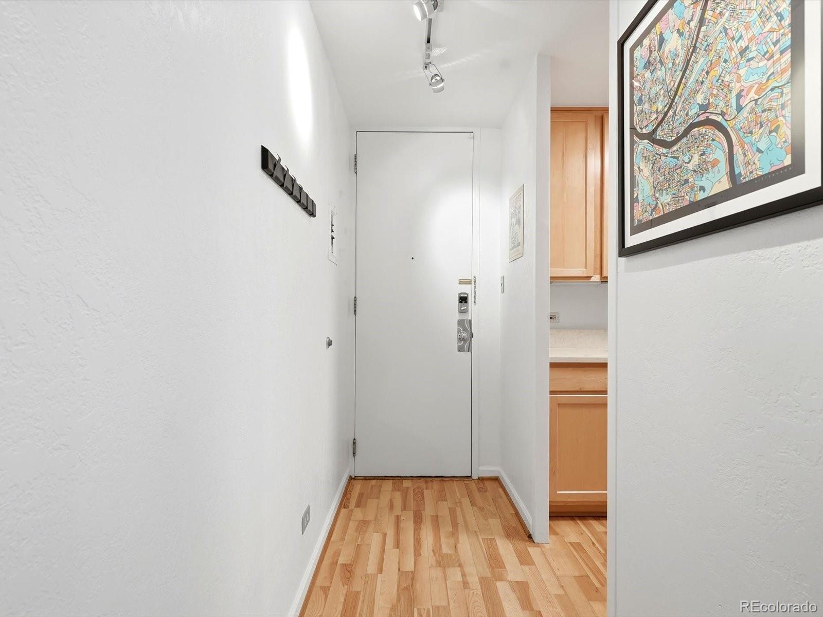 MLS Image #5 for 1200  vine street 5e,denver, Colorado