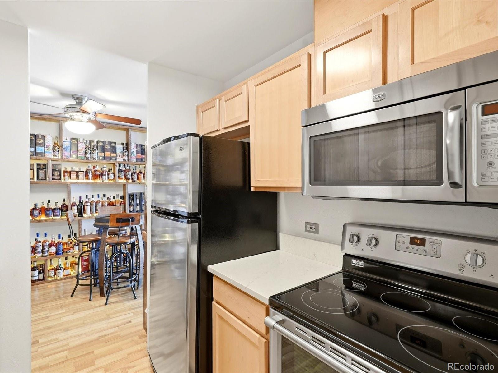 MLS Image #6 for 1200  vine street 5e,denver, Colorado