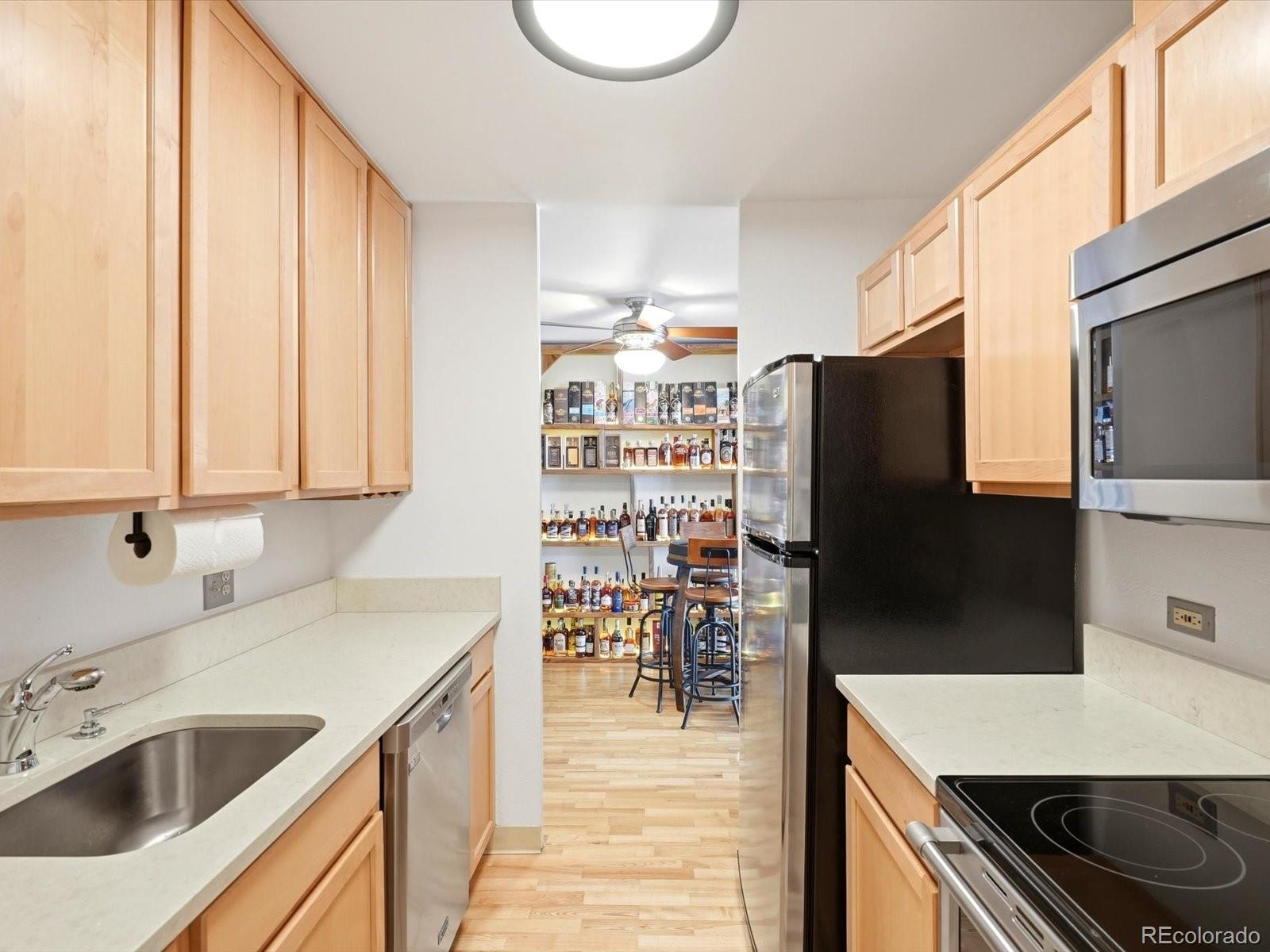 MLS Image #7 for 1200  vine street 5e,denver, Colorado