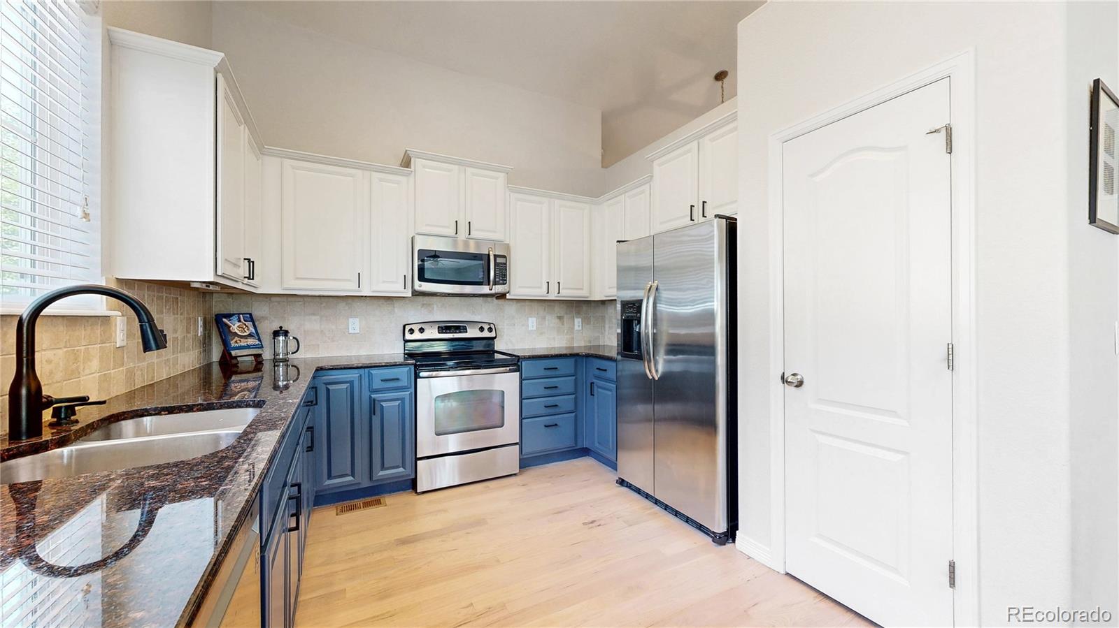 MLS Image #5 for 1869  trevor circle,longmont, Colorado