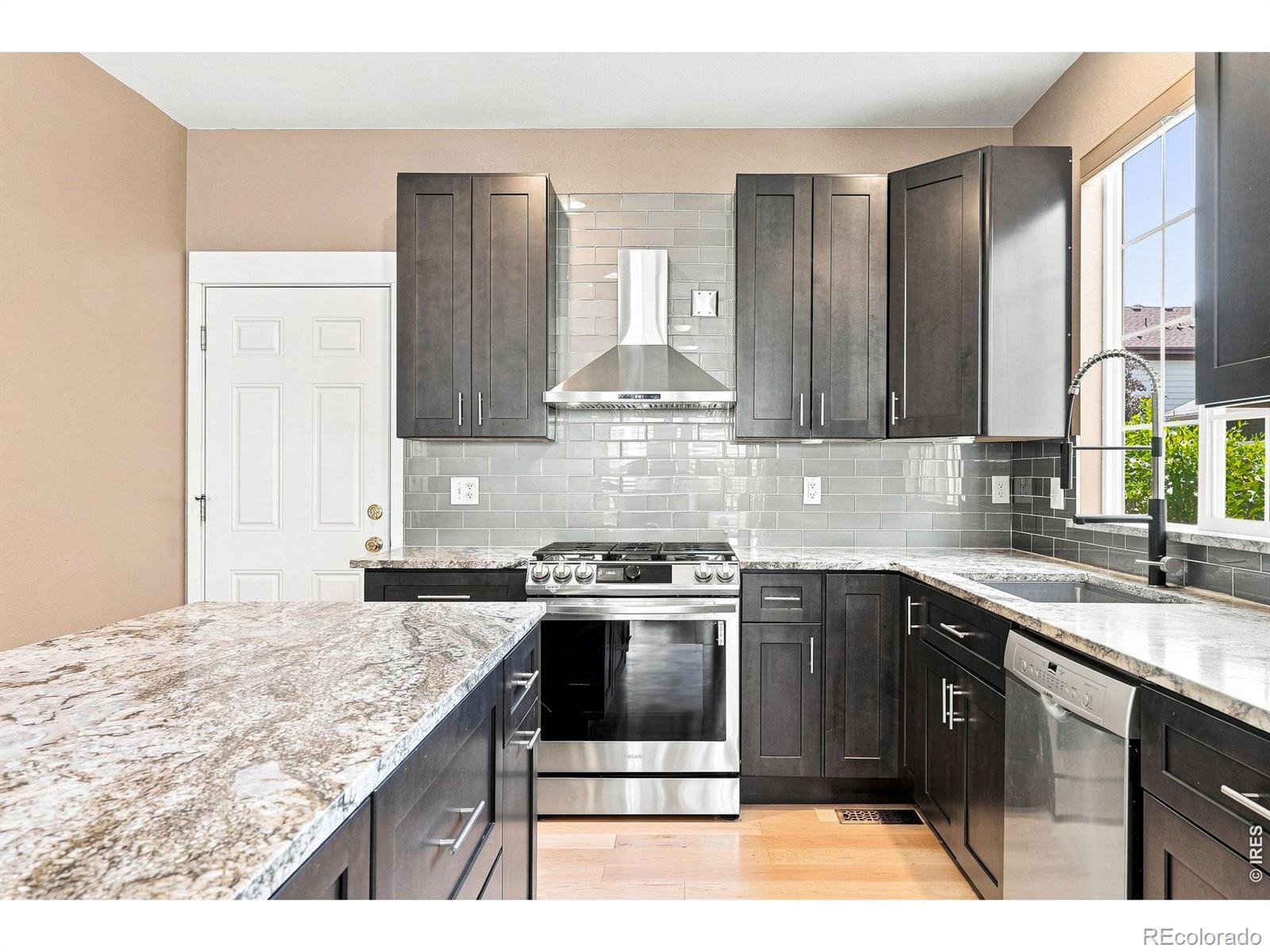 MLS Image #14 for 13275  niwot trail,broomfield, Colorado