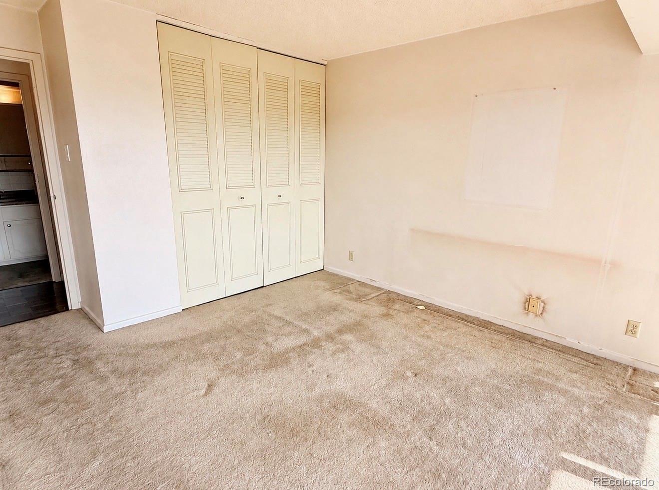 MLS Image #11 for 411  lakewood circle,colorado springs, Colorado