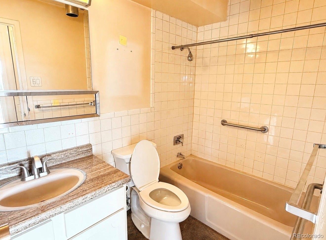 MLS Image #12 for 411  lakewood circle,colorado springs, Colorado