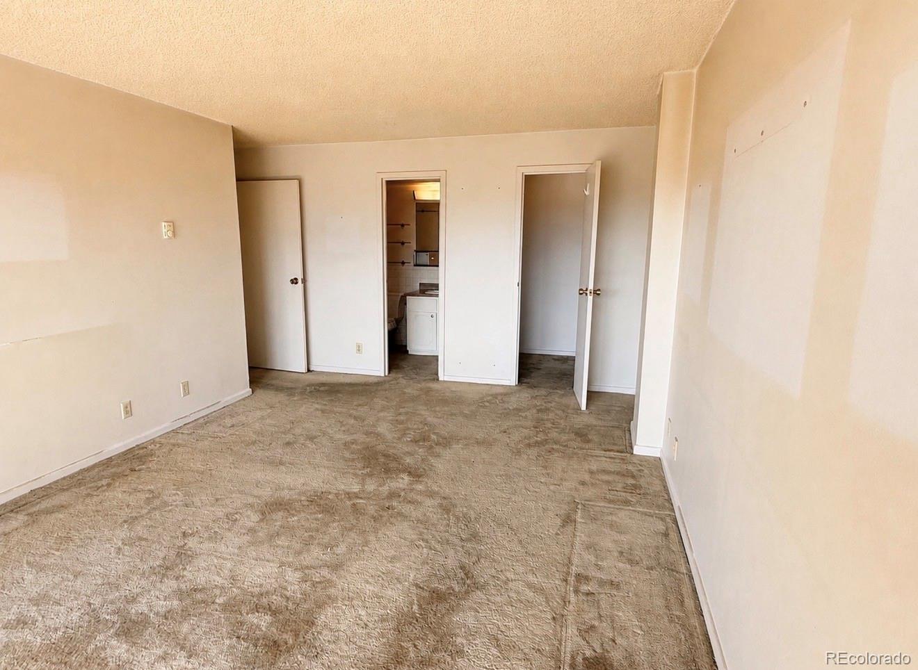 MLS Image #14 for 411  lakewood circle,colorado springs, Colorado