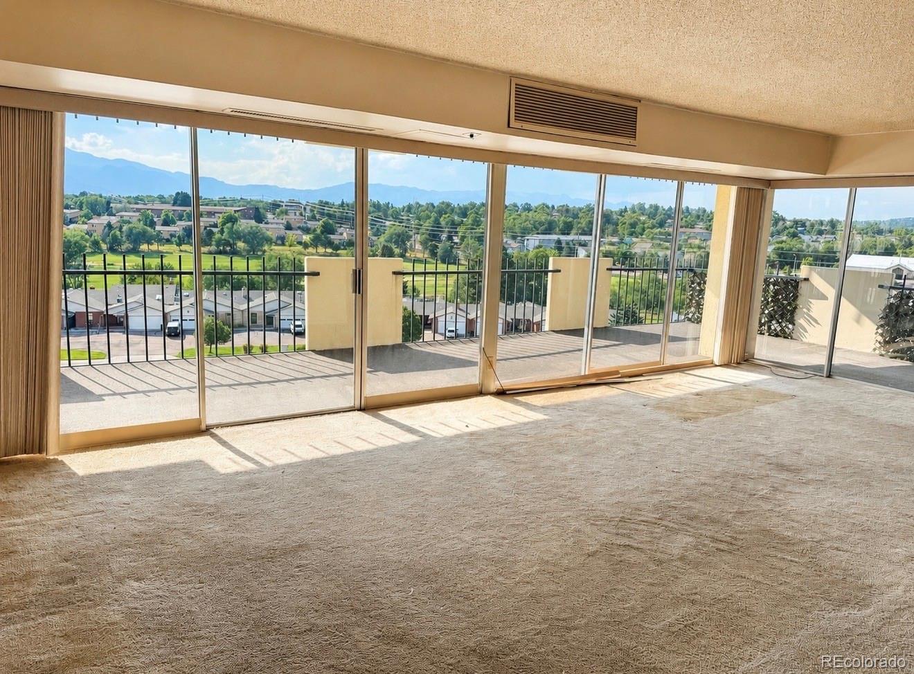 MLS Image #3 for 411  lakewood circle,colorado springs, Colorado