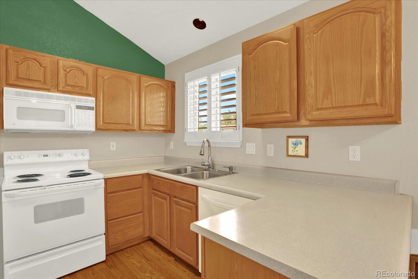 MLS Image #10 for 2804  elaine drive,broomfield, Colorado
