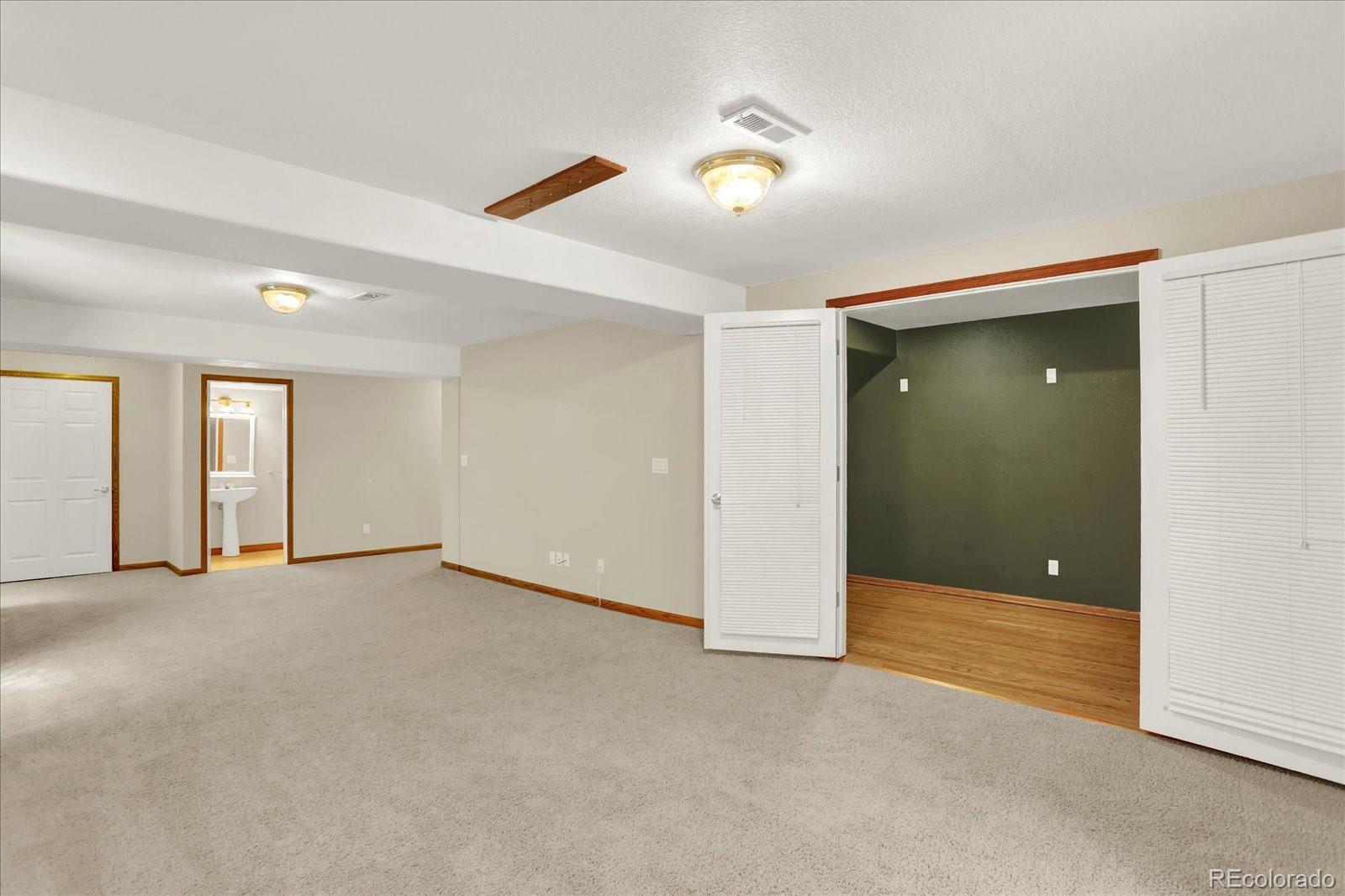 MLS Image #27 for 2804  elaine drive,broomfield, Colorado