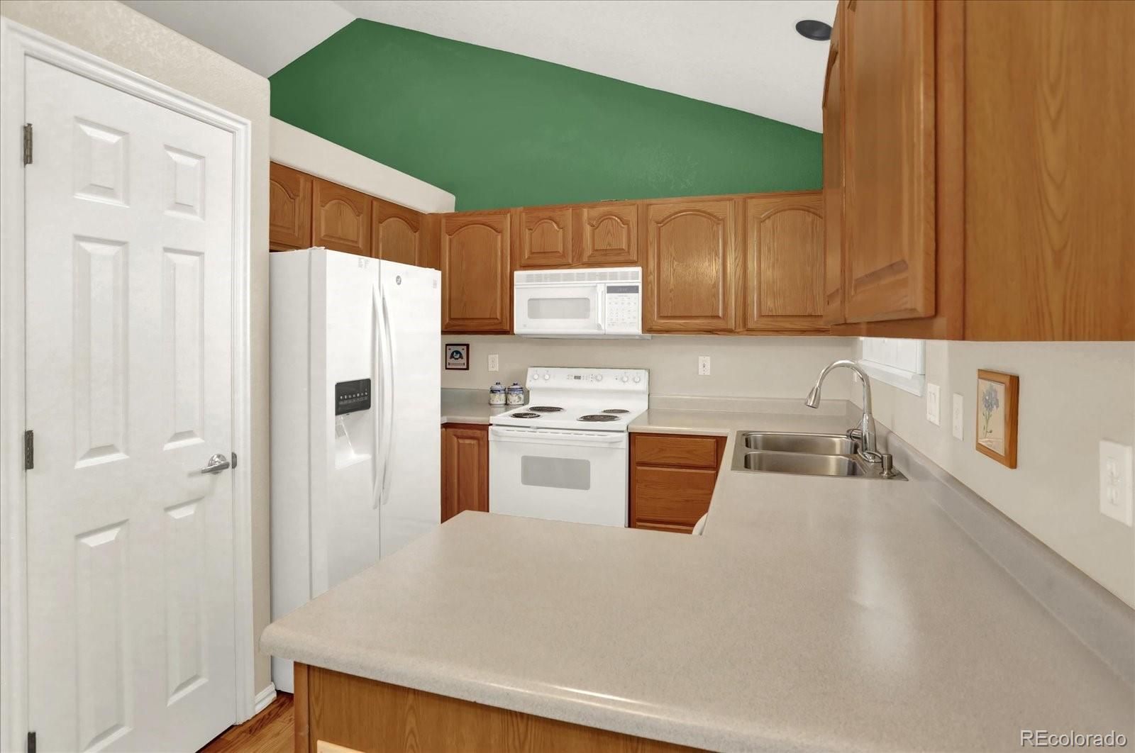 MLS Image #9 for 2804  elaine drive,broomfield, Colorado