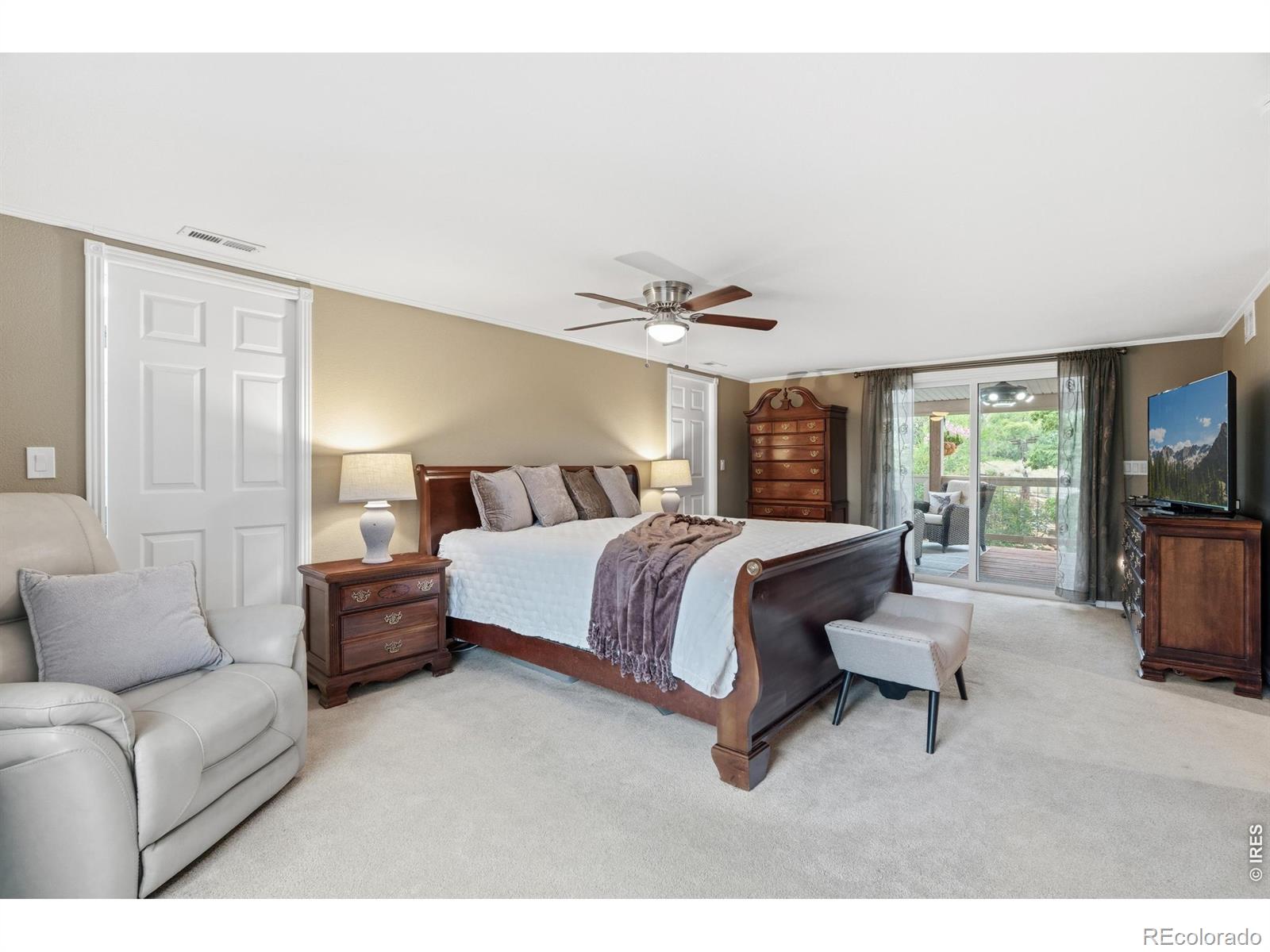 MLS Image #14 for 6795  villa lane,berthoud, Colorado
