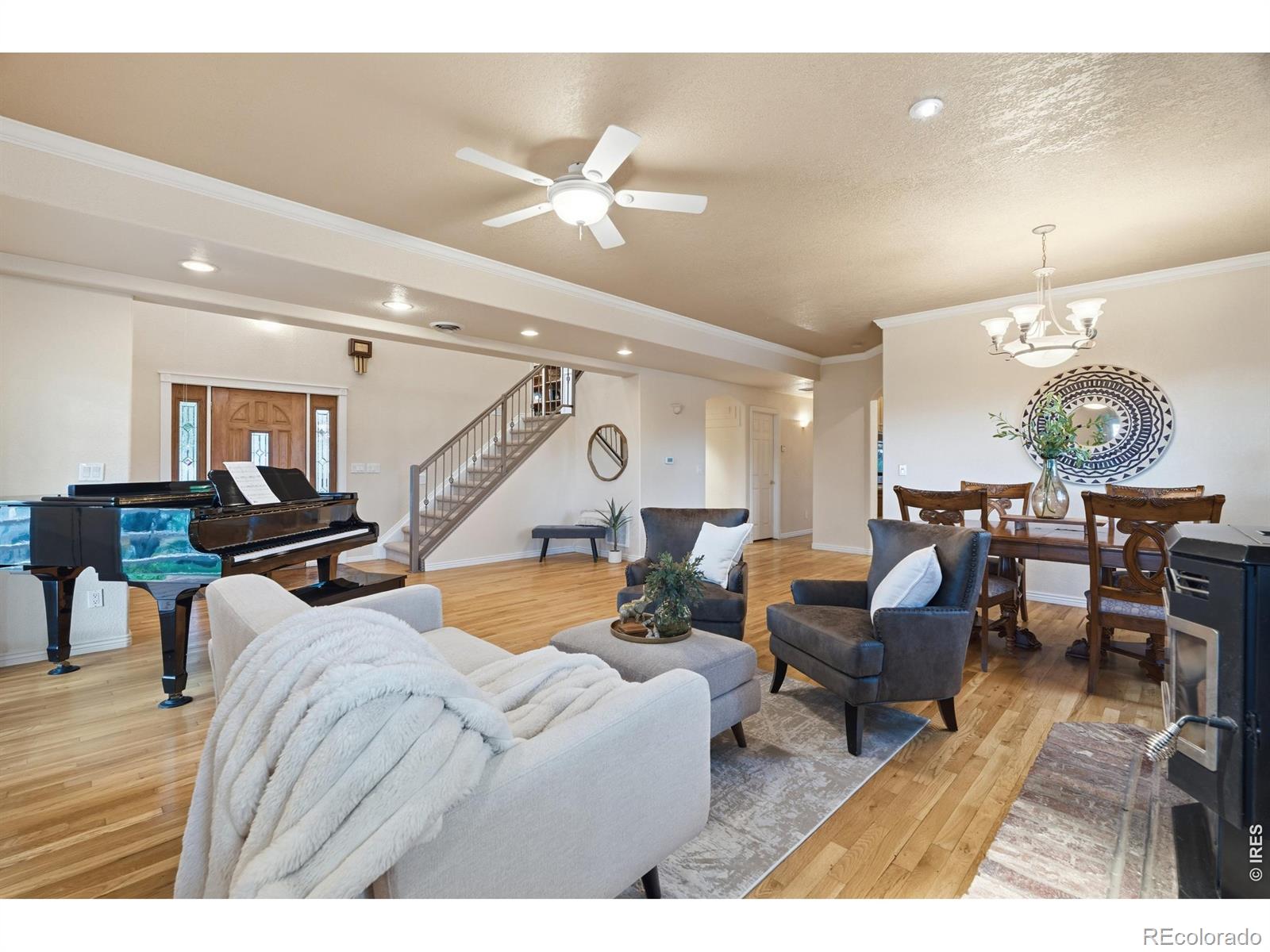 MLS Image #4 for 6795  villa lane,berthoud, Colorado