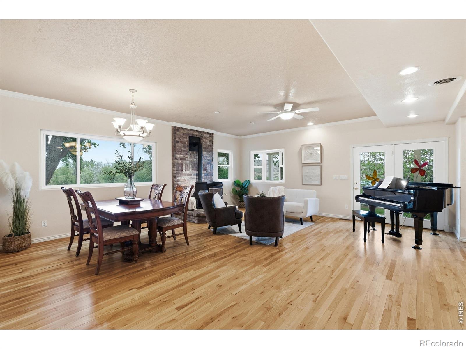 MLS Image #5 for 6795  villa lane,berthoud, Colorado
