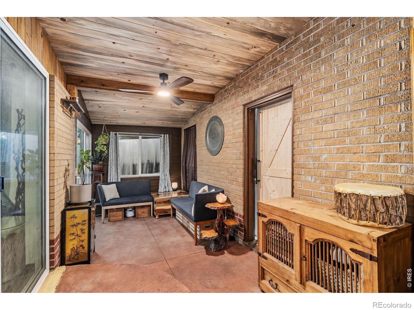 MLS Image #8 for 2850 n steele street,denver, Colorado
