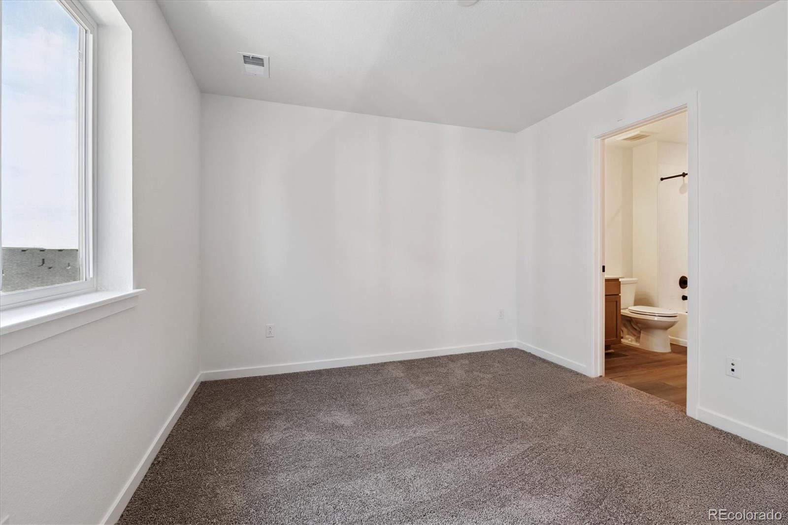 MLS Image #17 for 25010 e 42nd avenue,aurora, Colorado