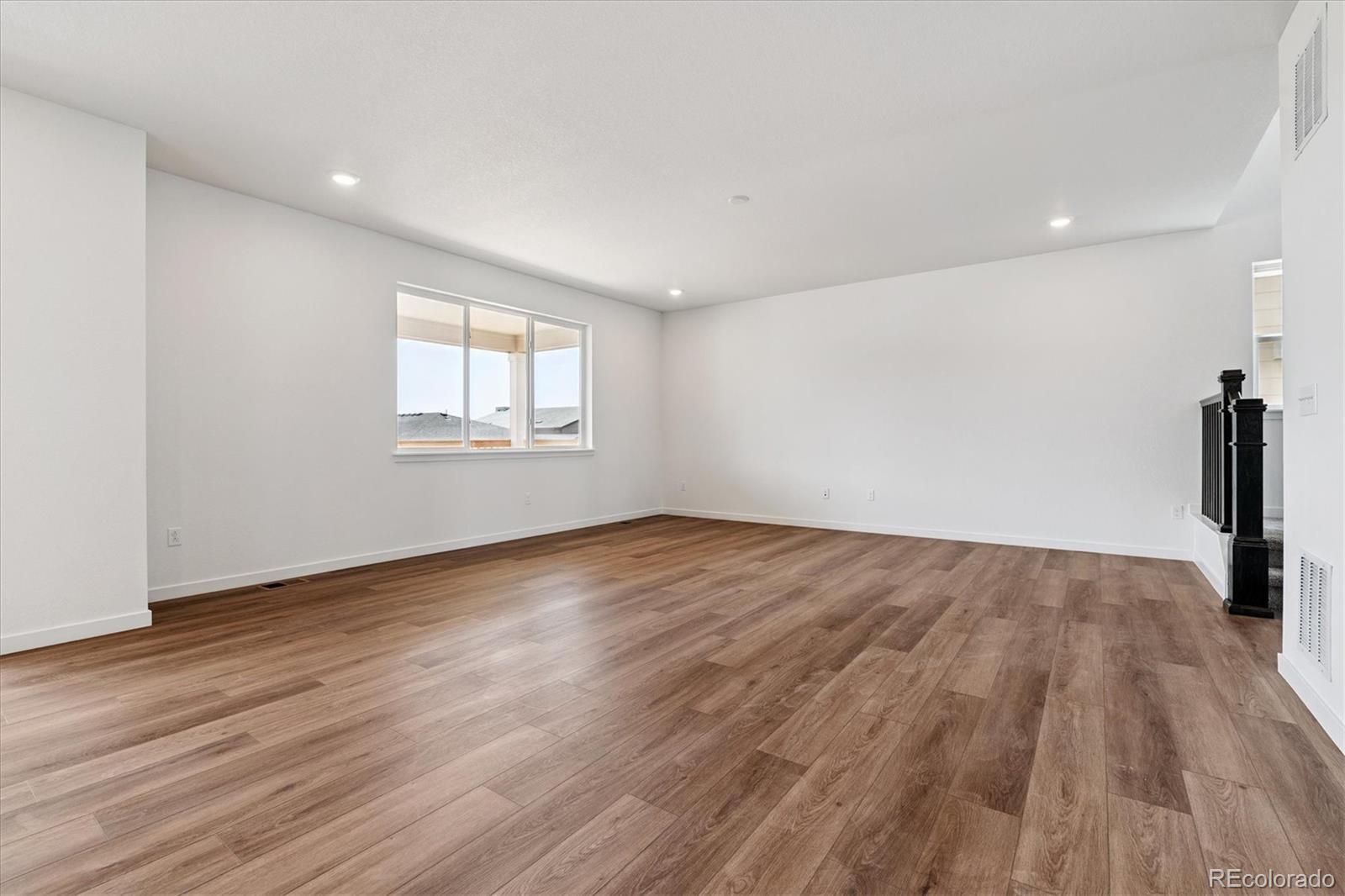 MLS Image #4 for 25010 e 42nd avenue,aurora, Colorado