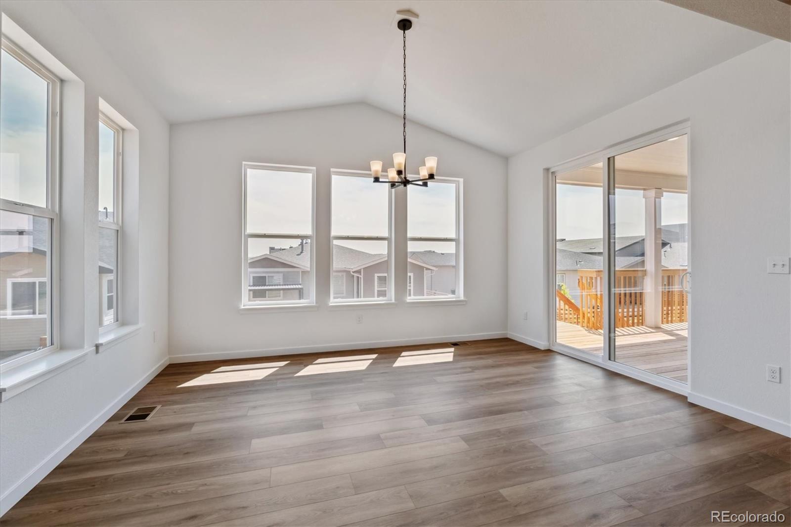 MLS Image #9 for 25010 e 42nd avenue,aurora, Colorado