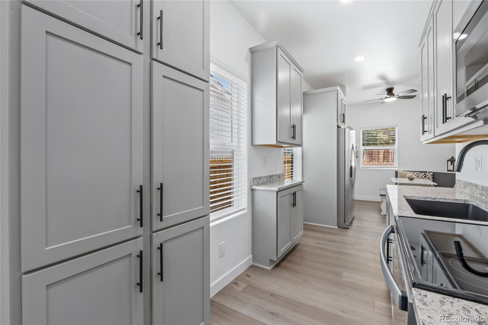 MLS Image #8 for 360 w stanford avenue,englewood, Colorado